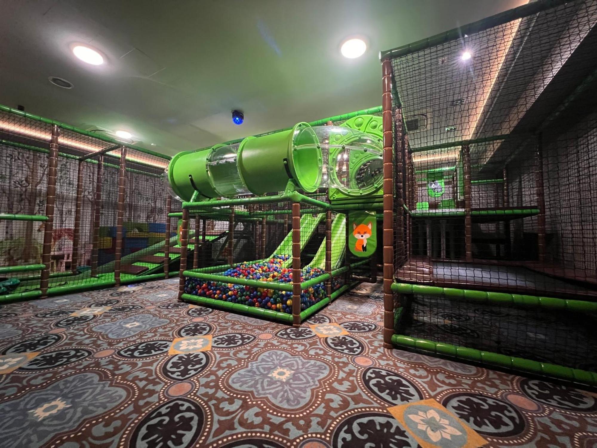 Hotel Aubrecht Country Spa Resort Пжехлево Экстерьер фото
