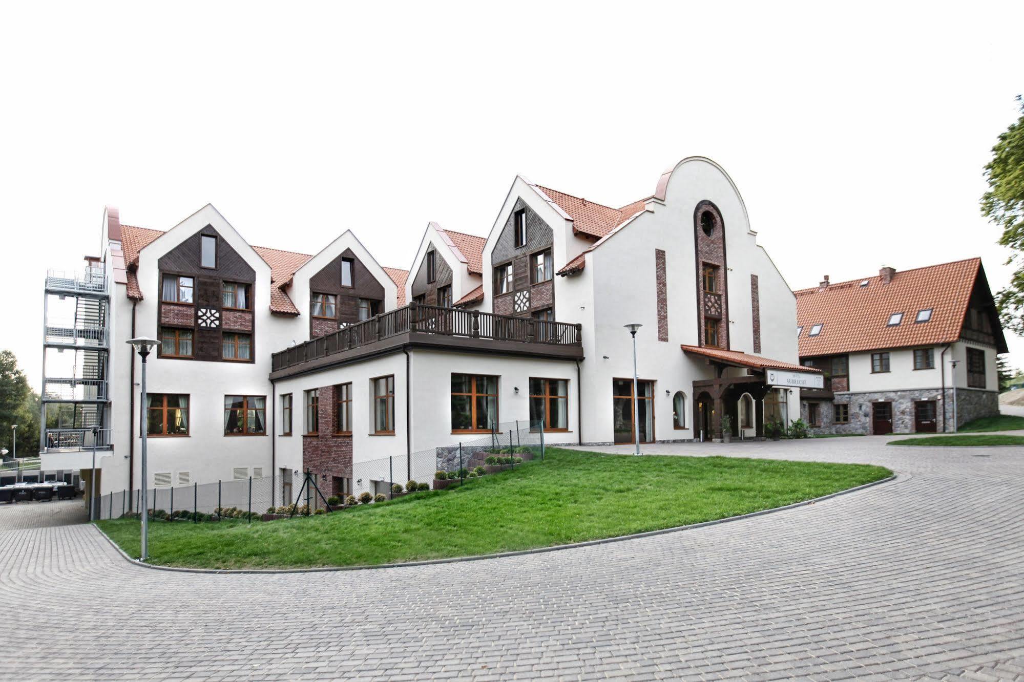 Hotel Aubrecht Country Spa Resort Пжехлево Экстерьер фото
