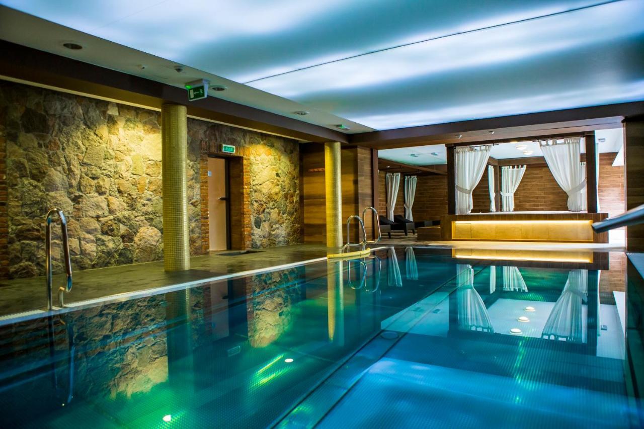 Hotel Aubrecht Country Spa Resort Пжехлево Экстерьер фото